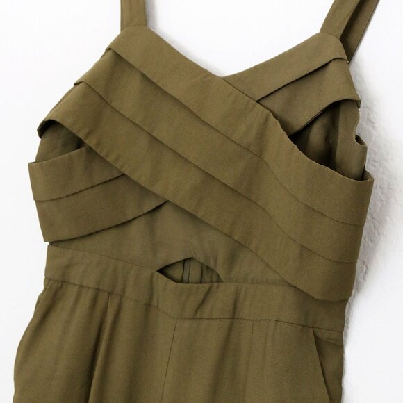 Moon River Olive Green Jumpsuit M Pleated Crisscross Cutout Wide Leg Pockets - Picture 11 of 16